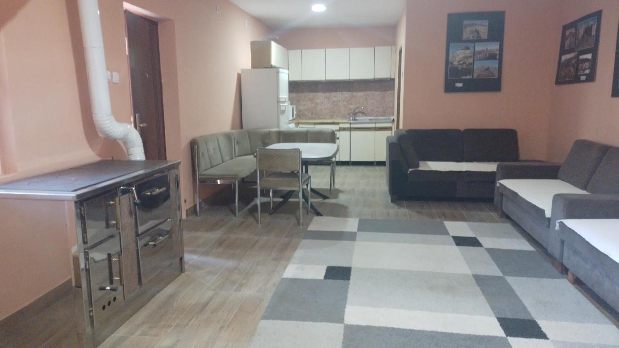 Red Apartman Trebinje Ngoại thất bức ảnh