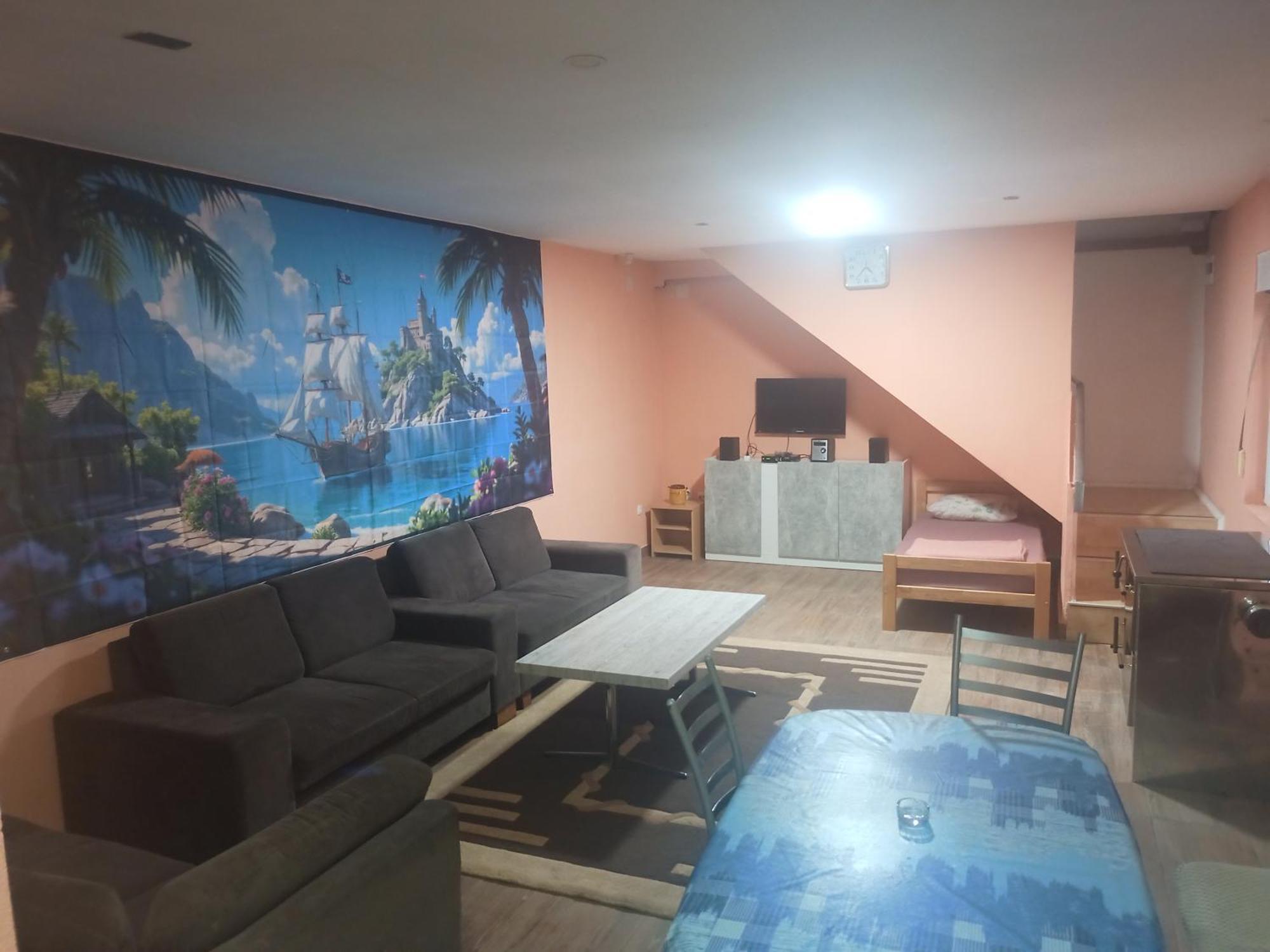 Red Apartman Trebinje Ngoại thất bức ảnh